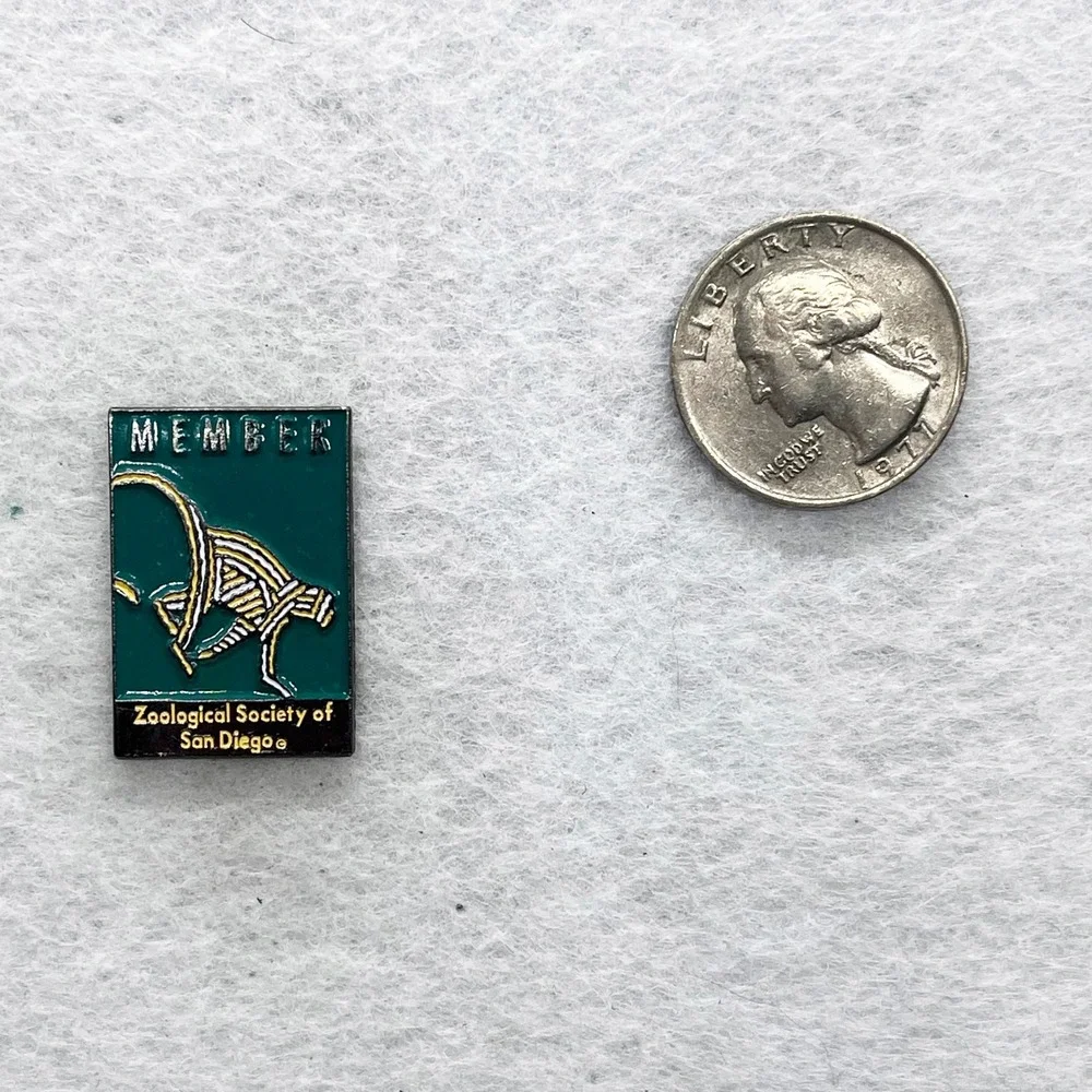 🔮 5/$25 Vintage Zoological Society‎ of San Diego Member Monkey Pin